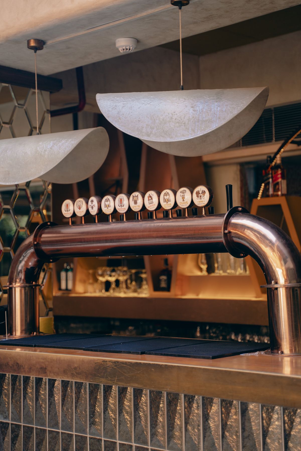 The copper tap line and honeycomb back bar